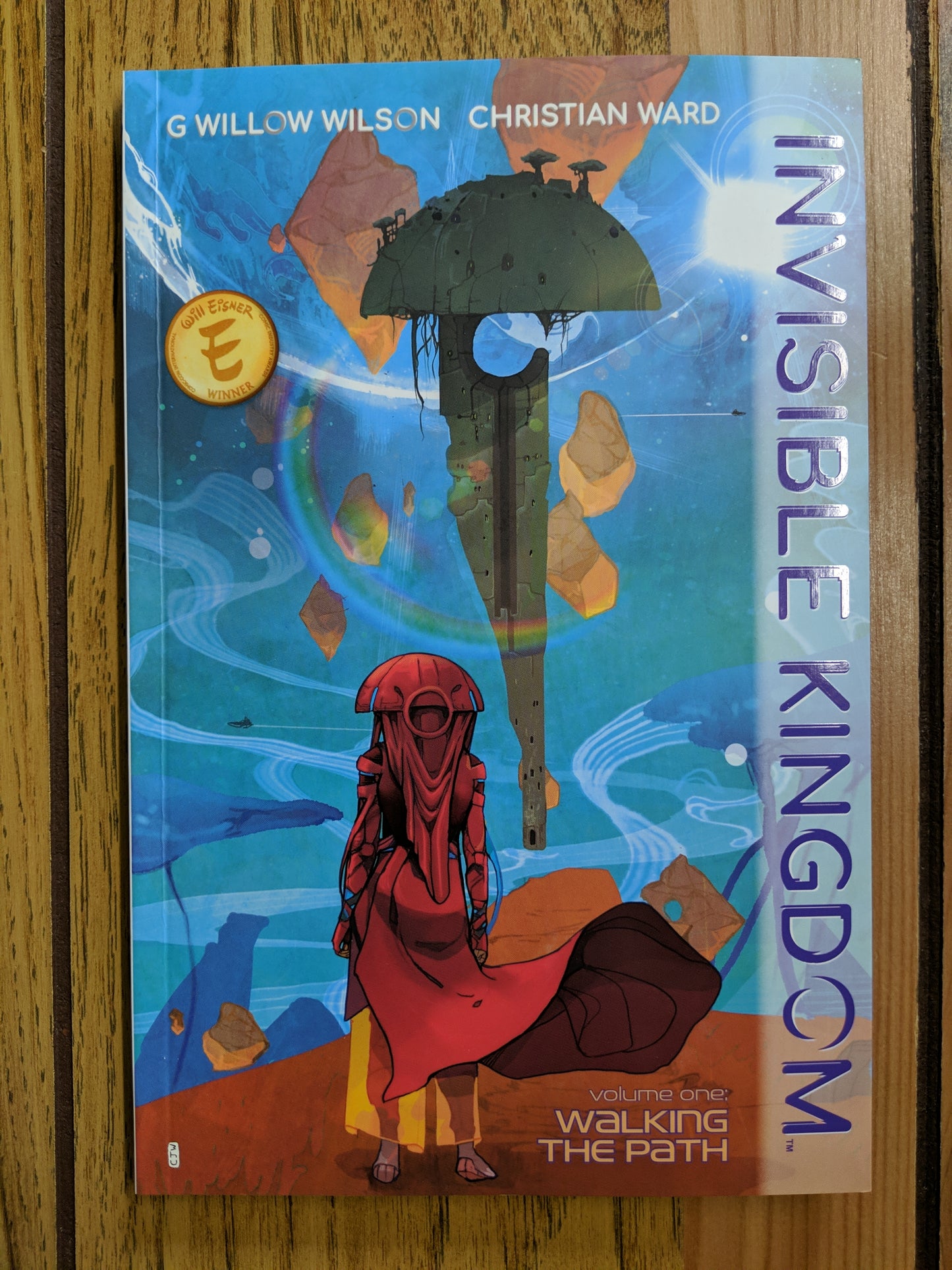 Invisible Kingdom Vol 1