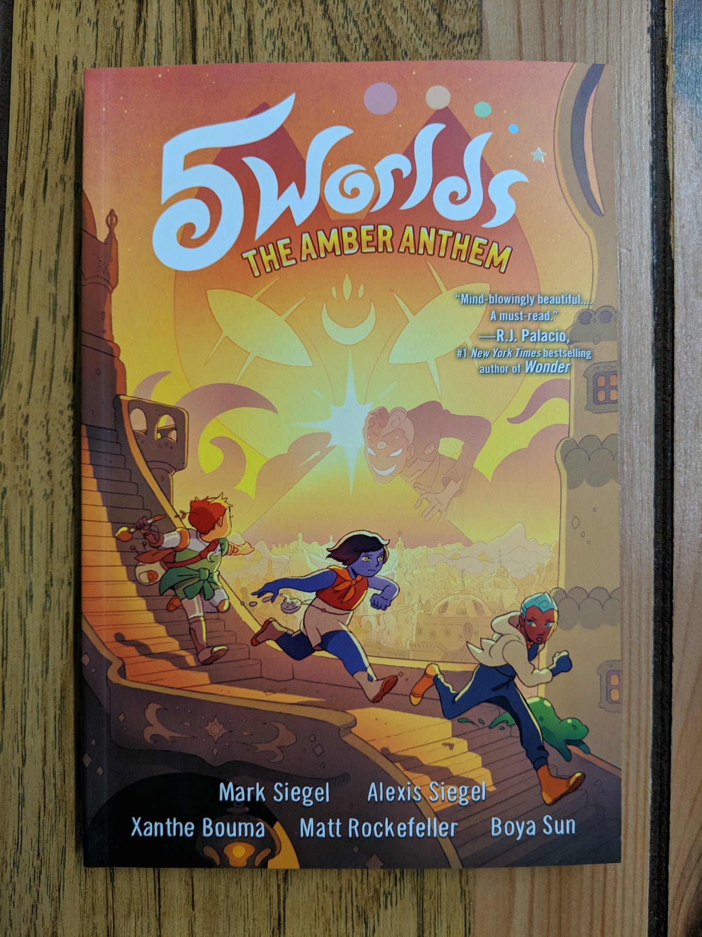 The Amber Anthem (5 Worlds #4)