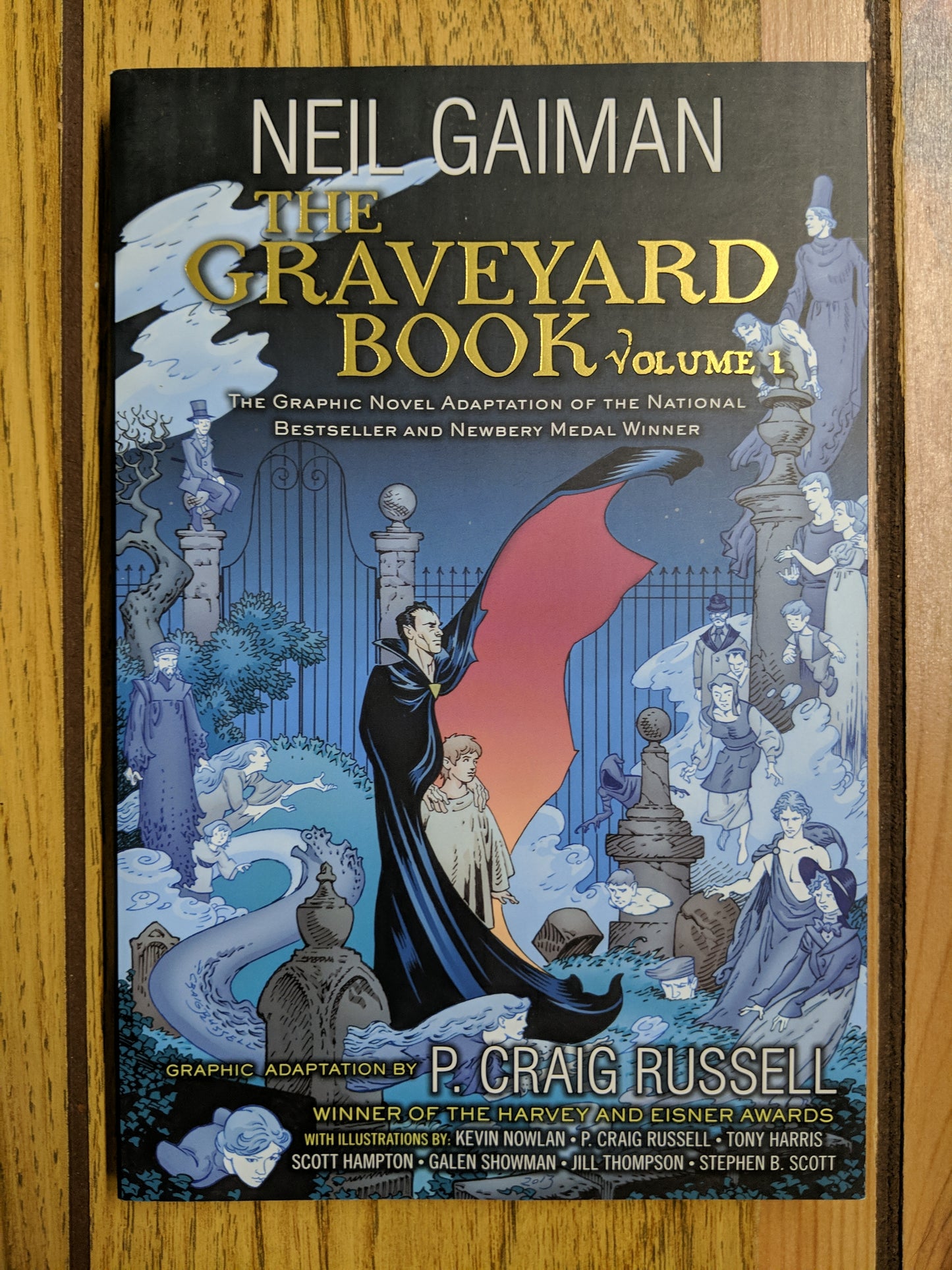The Graveyard Book Vol 1