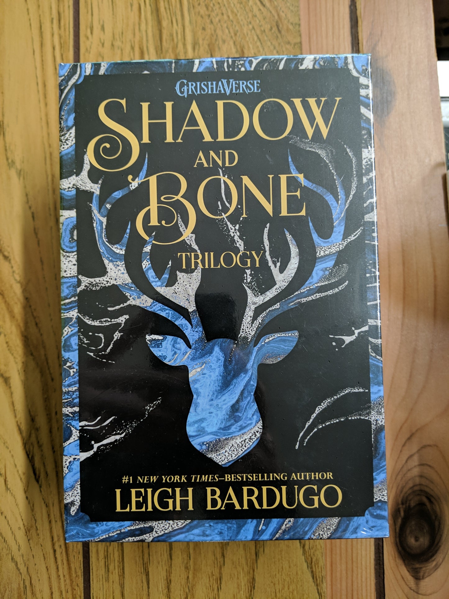 Shadow and Bone Trilogy Boxed Set