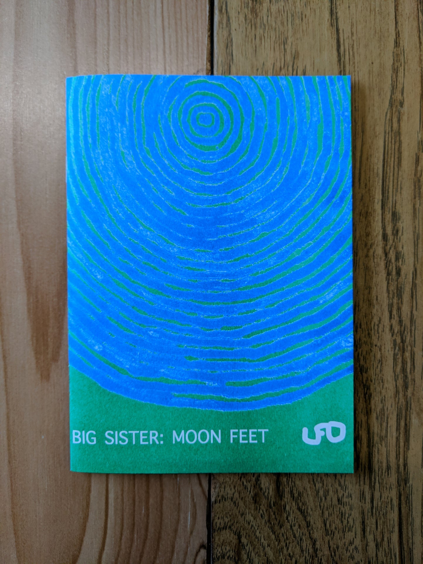 Big Sister: Moon Feet