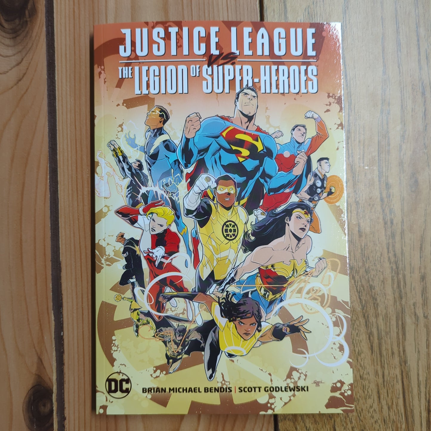 Justice League Vs The Legion of Super-Heroes
