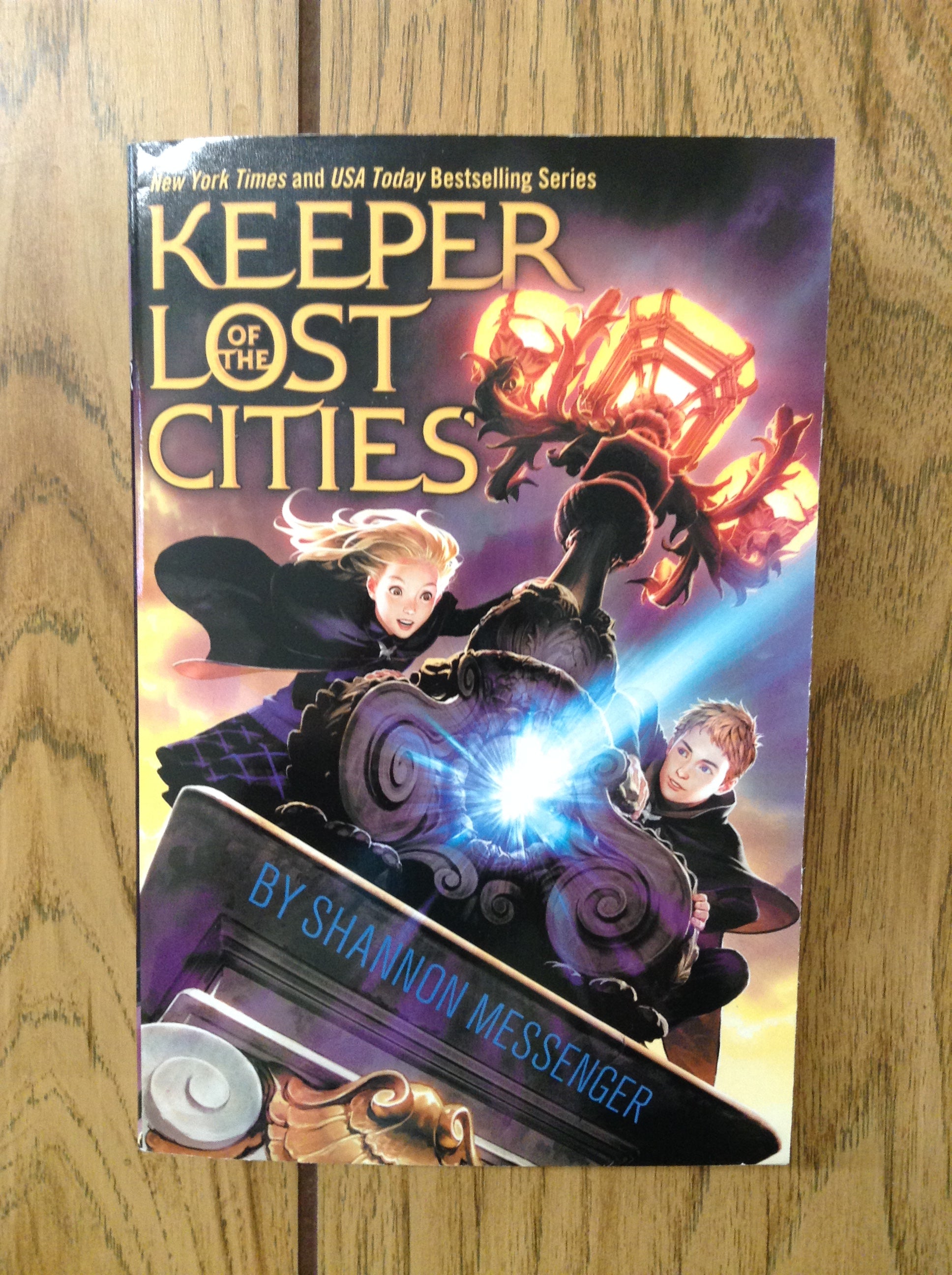 Keeper of the Lost Cities (#1)