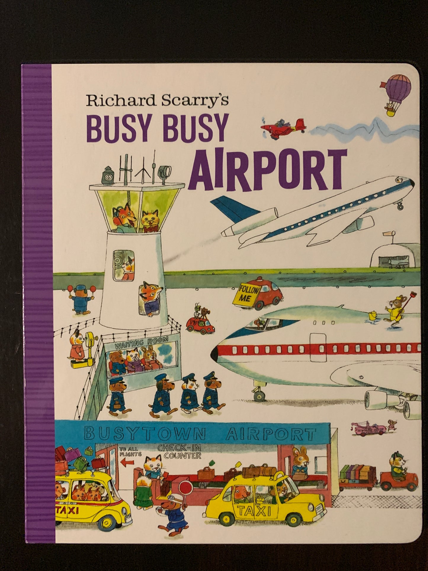 Richard Scarry’s Busy Busy Airport