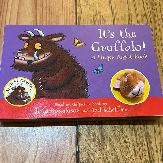 It’s the Gruffalo! A finger puppet book