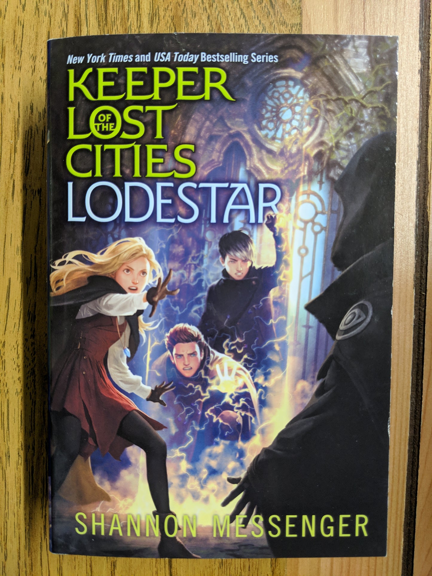 Lodestar (Keepers of the Lost Cities #5)