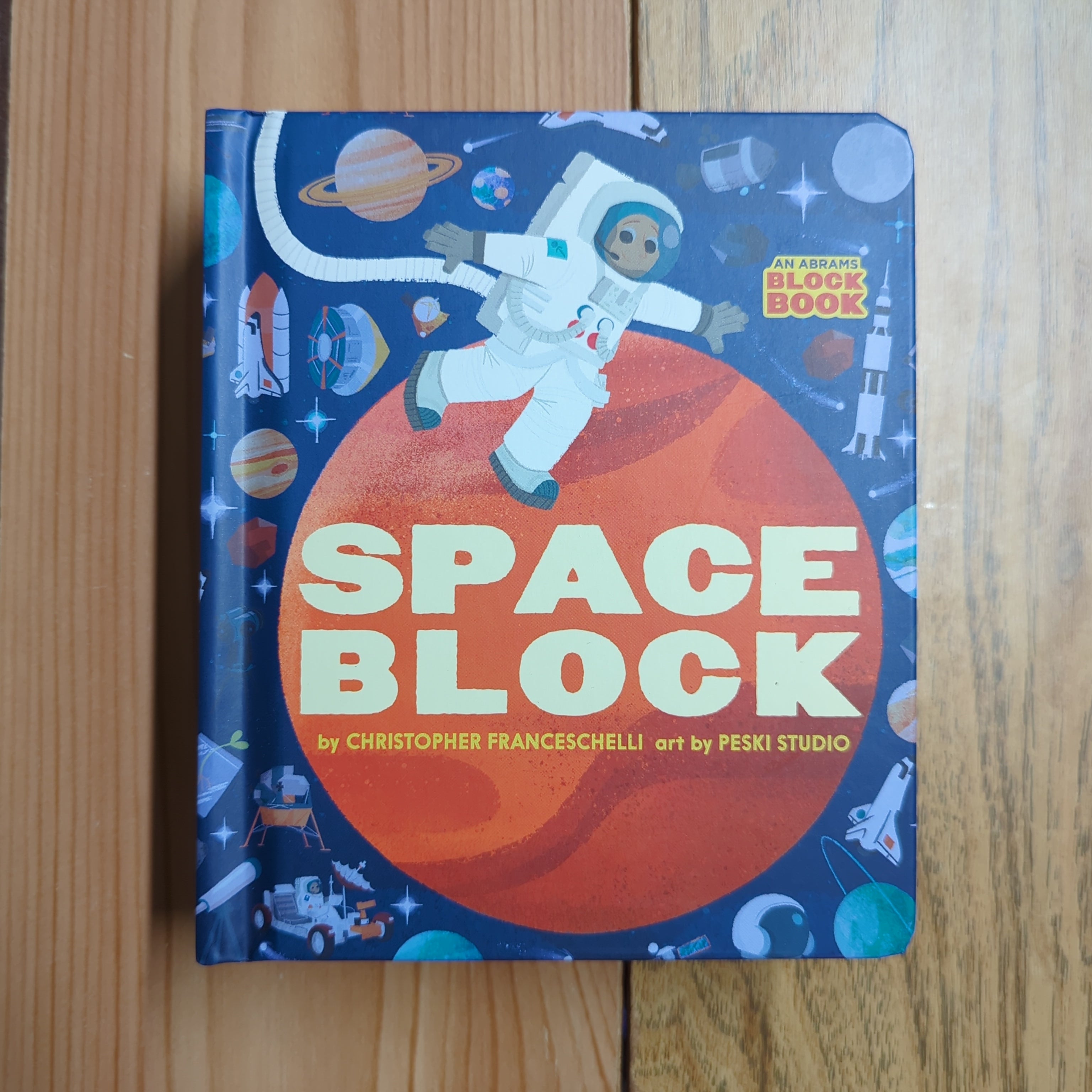 and　–　Spaceblock　Books　Lucky's　Comics