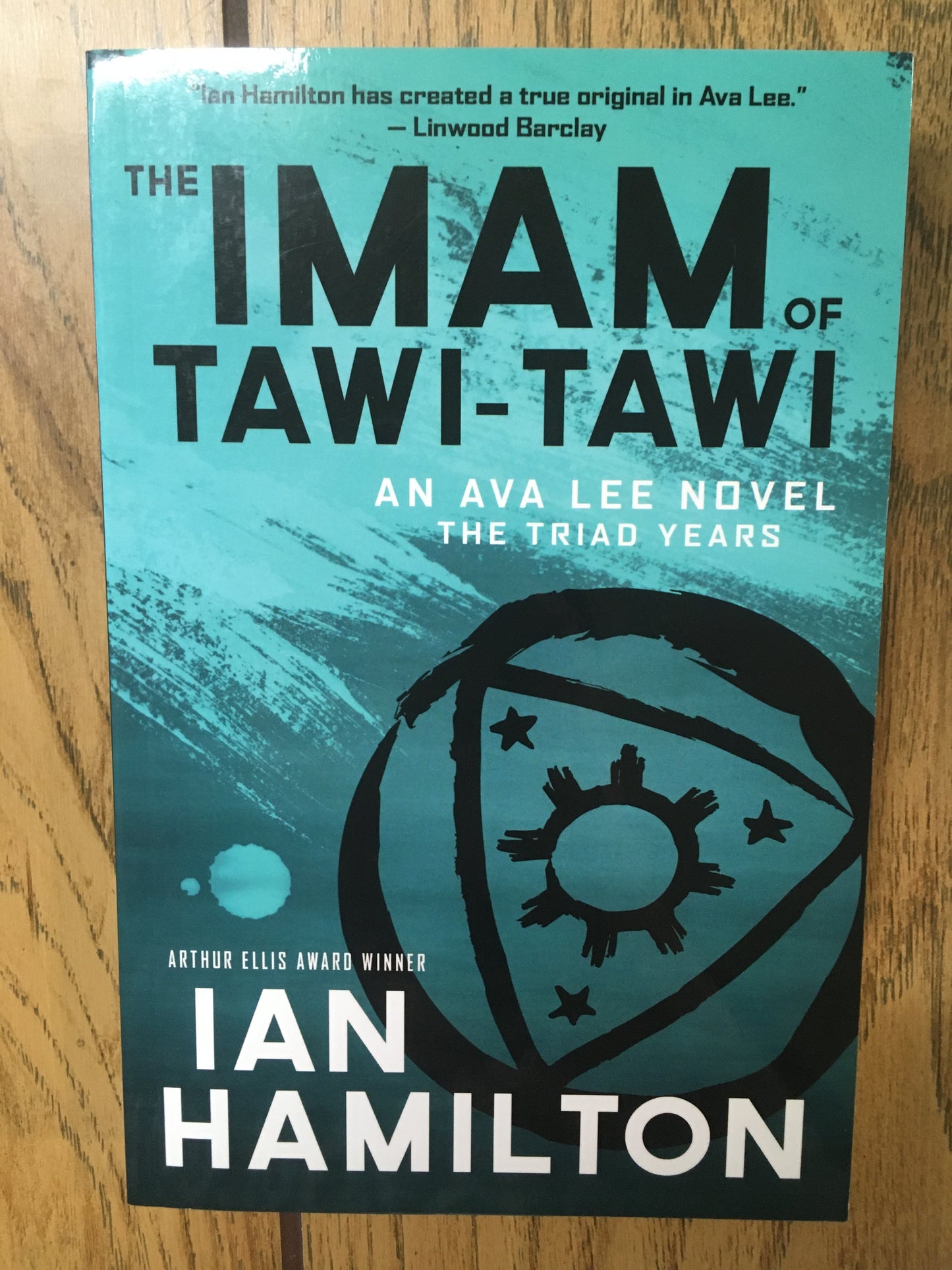 The Imam of Tawi-Tawi (Ava Lee #10)