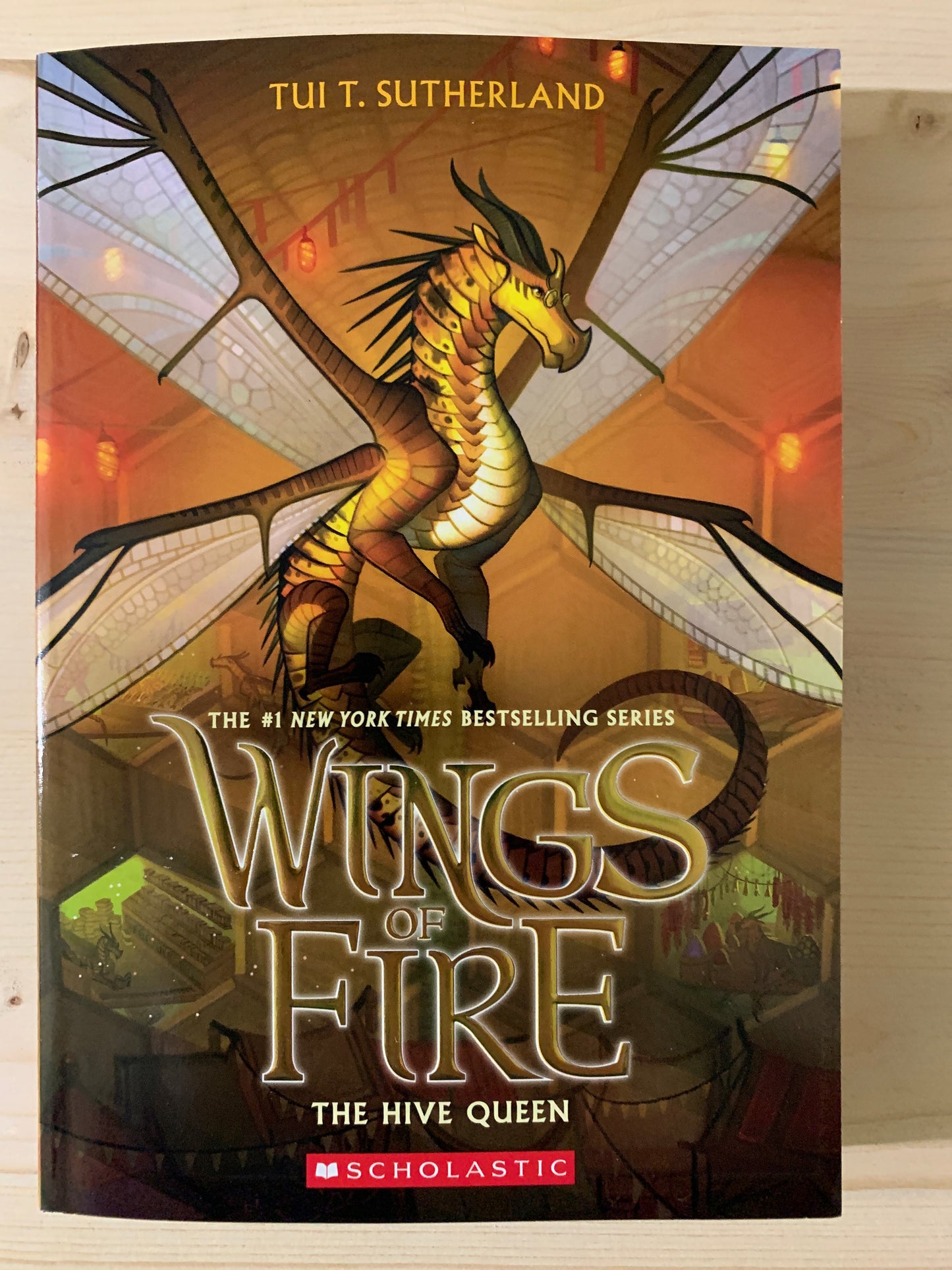 Wings of Fire Book 12: The Hive Queen