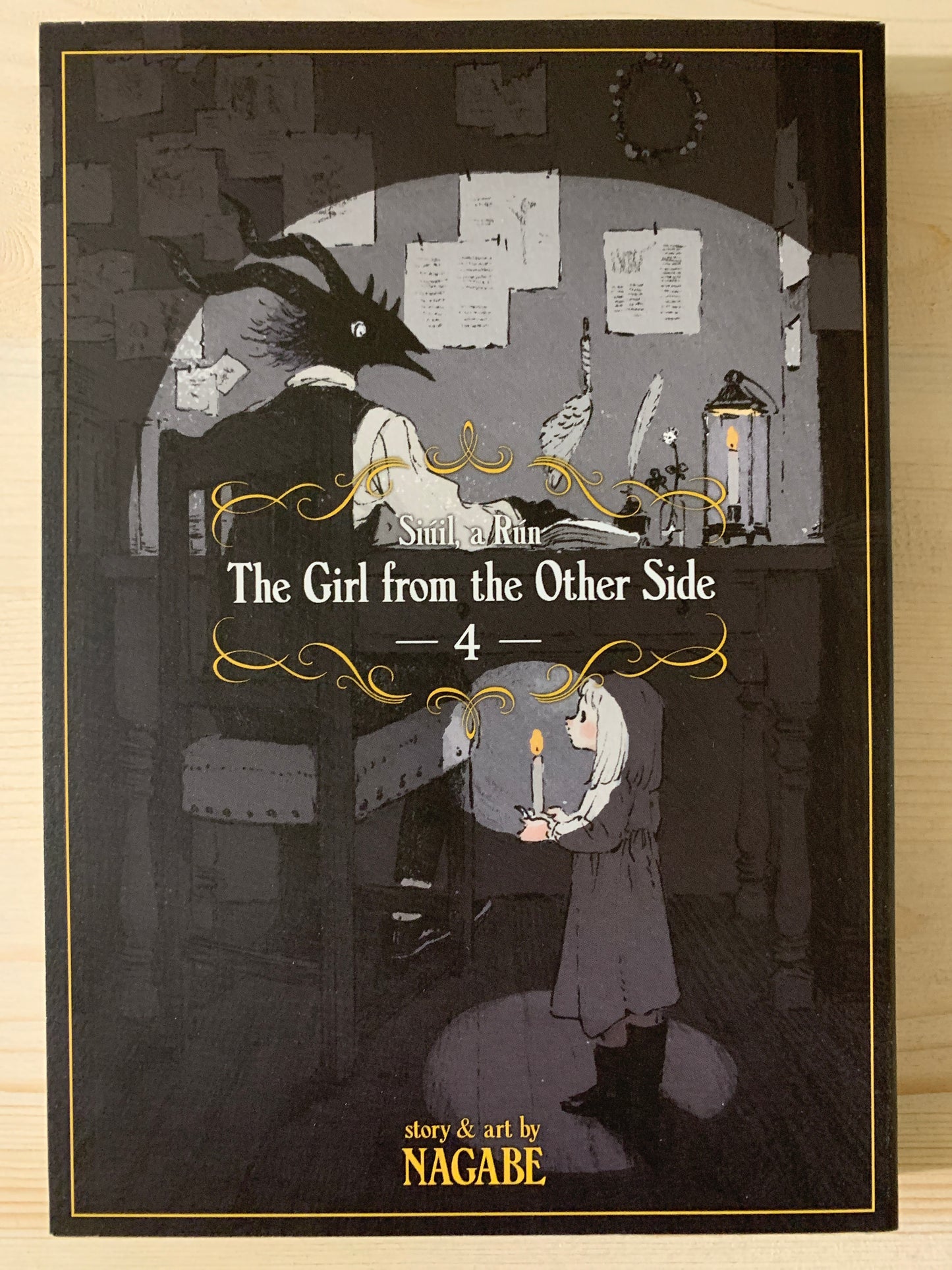 The Girl from the Other Side Volume 4